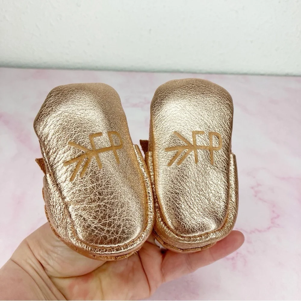 Freshly Picked baby shoes rose gold bow moccasin soft sole size 0‎ infant